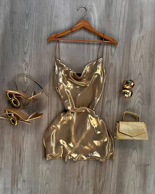 Женское роскошное праздничное золотое платье с эффектом жидкого металла трикотаж металлик Одесса - изображение 2