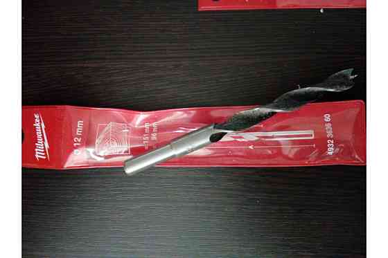 Сверло по дереву трехточечное 12х151 мм Milwaukee 4932363660 Коломыя