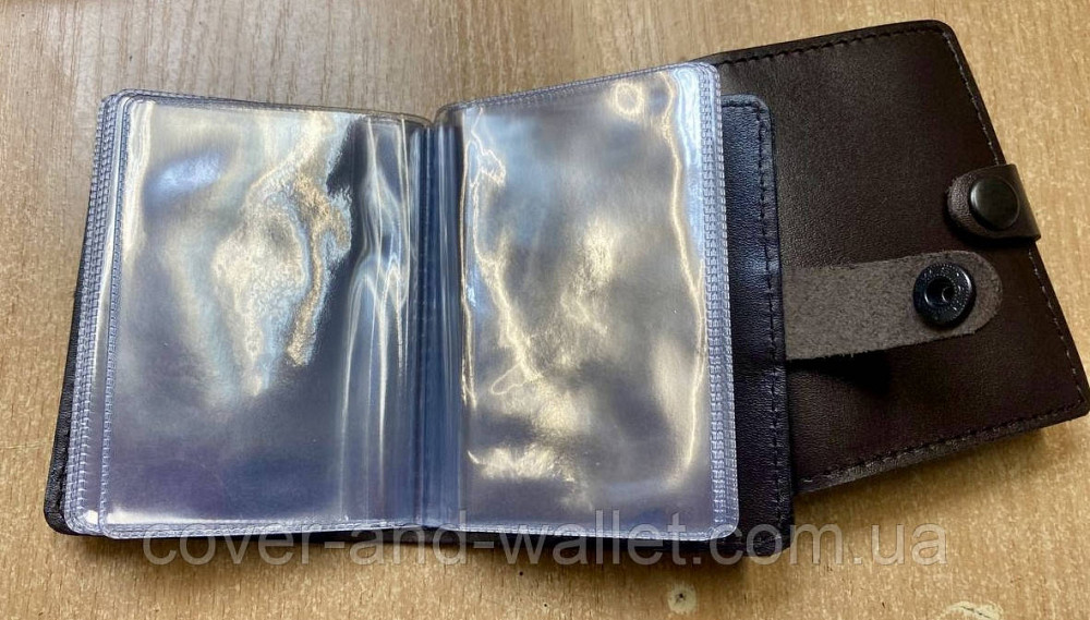 Коричнева візитниця ручної роботи на кнопці Grande Pelle Київ - фото 9