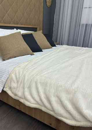 Плед двосторонній 155х200 см (+-5см) із штучною овчиною та хутром Молочний (87-082) Київ