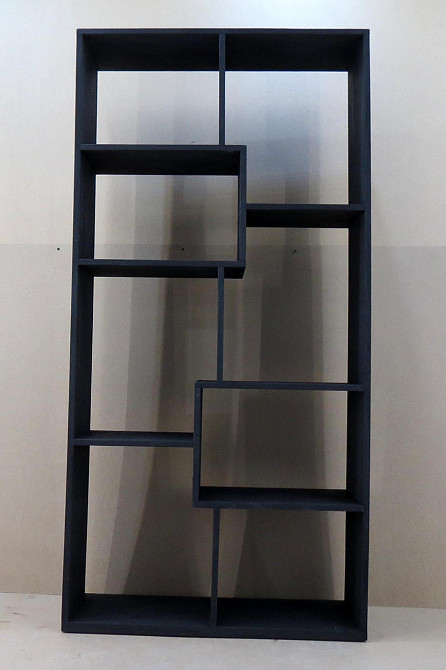 Книжный стеллаж 