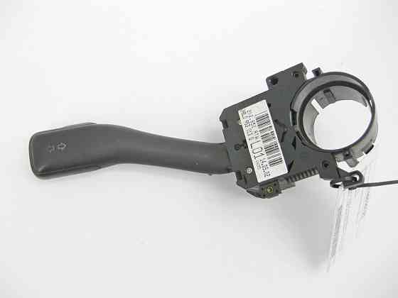 VAG  8L0953513G Підрульовий перемикач поворотів Одеса