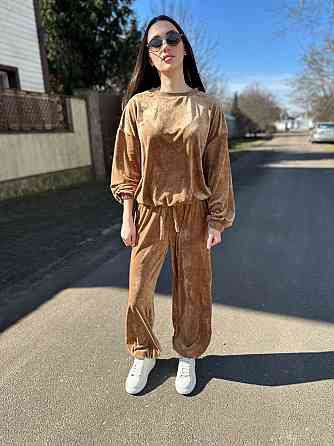 Женский повседневный стильный велюровый костюм двойка Кемел, 42/44 Одесса