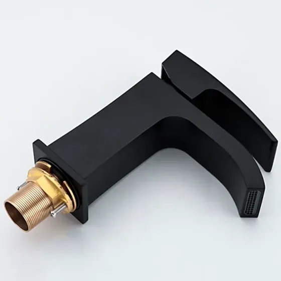 Змішувач для умивальника GAPPO G1007-6, чорний Київ