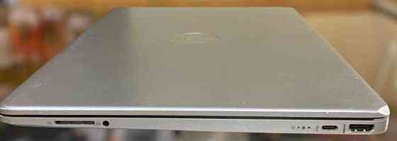 Ноутбук: HP 15-ef1023 dx /AMD Ryzen 3 3250U / RAM8Gb. / SSD 256Gb./ AMD Radeon Киев