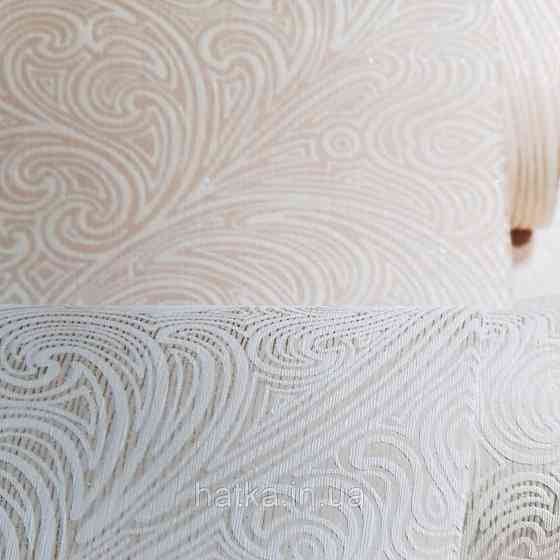 Шпалери метрові вінілові на флізелін Villa Marburg Lombardi вензель великий структурний бежевий Київ