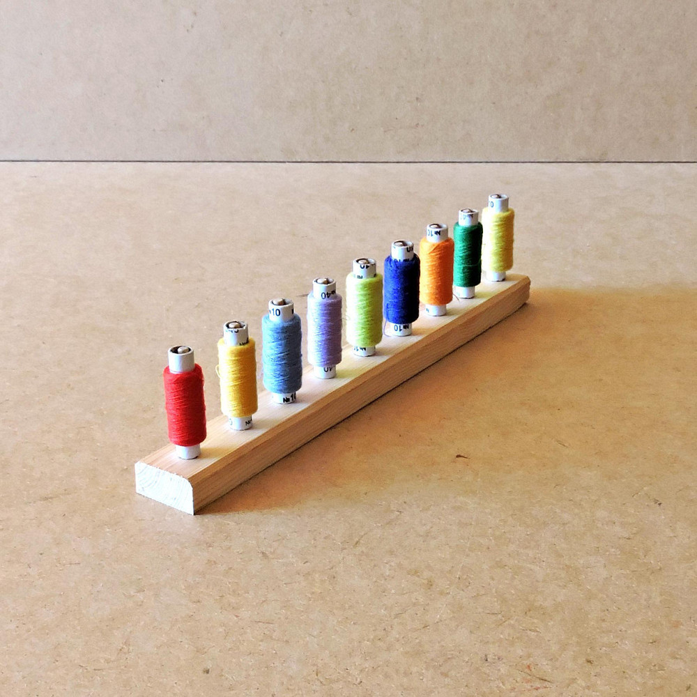Органайзер для ниток 