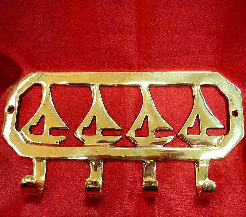 Вешалка для одежды бронзовая Парусники Киев - изображение 1