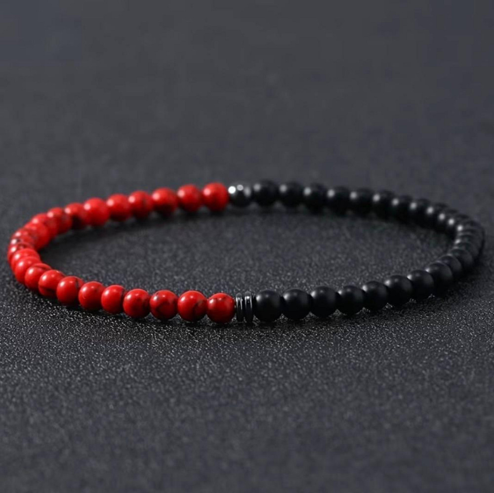 Браслет з оніксу та фарбованого говліту 4 мм на еластичній нитці, унісекс мінімалізм Київ - фото 2