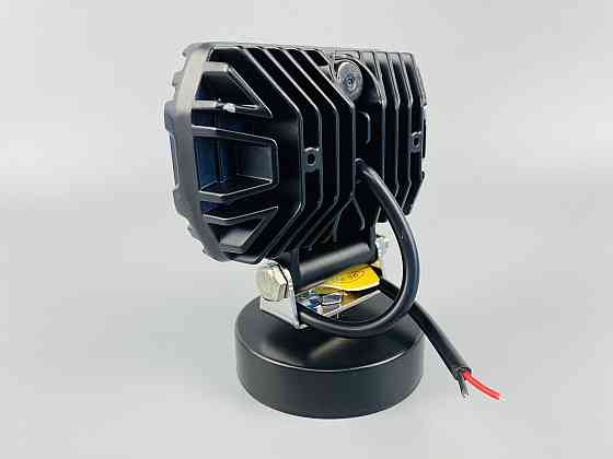 Фара LED квадратна 32 Led chip 113мм х 105 мм х 43 мм (ширина), 12/24V Мукачево