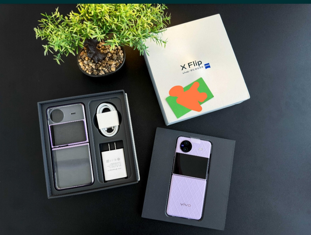 NEW Vivo X Flip 12/256Gb Purple Гарантия. Киев - изображение 1