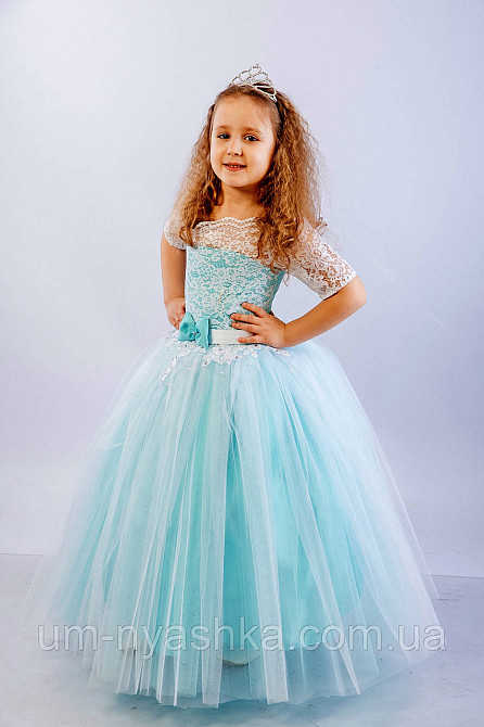 Пышные нежные нарядные платья 