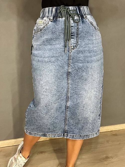 Юбка женская джинсовая ZJY 67501 талия на резинке со шнурком ниже колена разрез сзади голубая, голубой, 44, 42, 110 см, 134 см Киев - изображение 11
