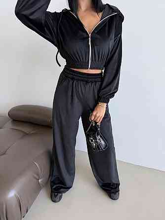 Жіночий прогулянковий оверсайз костюм-двійка: кофта та штани турецький велюр Чорний Одеса