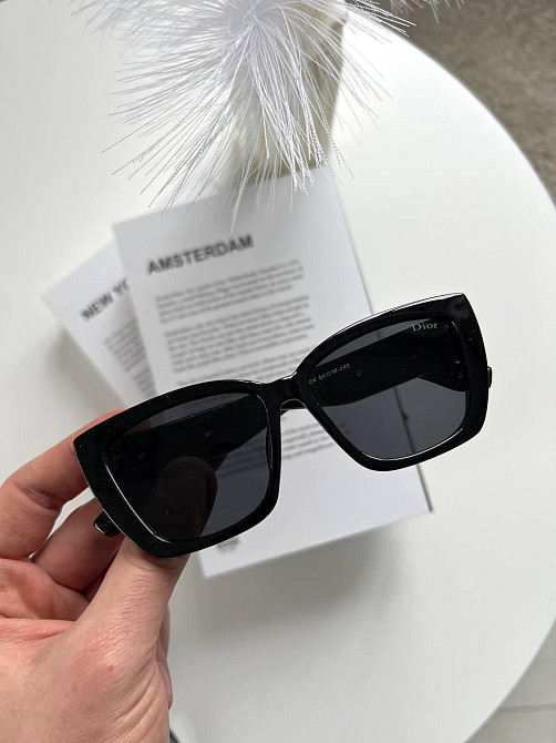 Жіночі окуляри Dior для середньої особи – елегантність та стиль Київ - фото 8