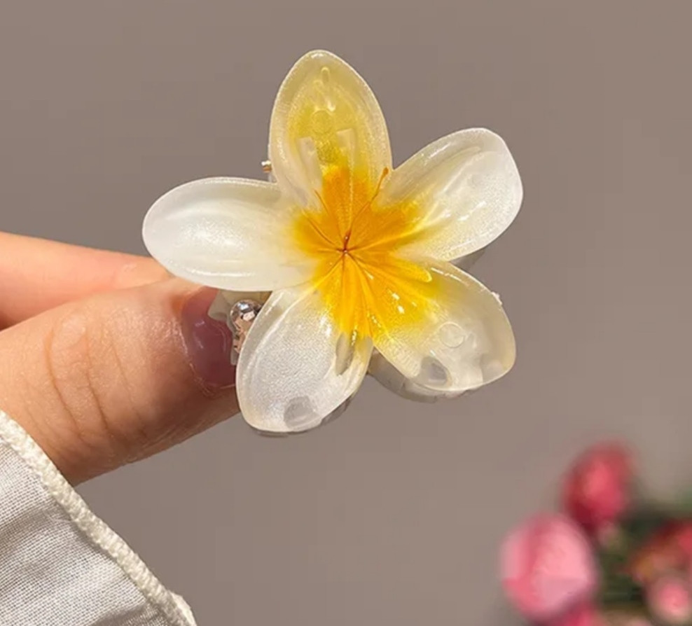 Комплект заколок квітка 3 шт. (білі з жовтою серединкою) Сміла - фото 4