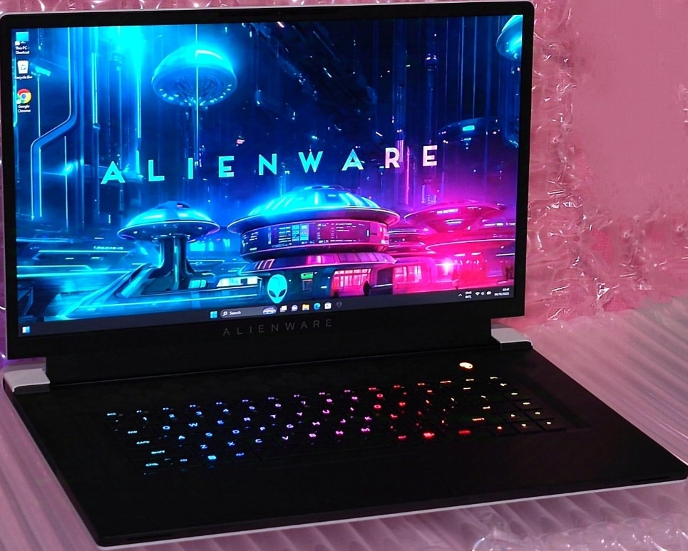 Игровой ноутбук Dell Alienware X17 R2 i9-12900HK RTX 3080ti 16Gb Киев - изображение 7