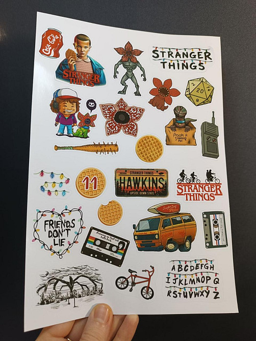 Стікери Stranger Things А4 — набір з 24 стікерів, вирізані по контуру, самоклеючі, повнокольорові Одеса - фото 1