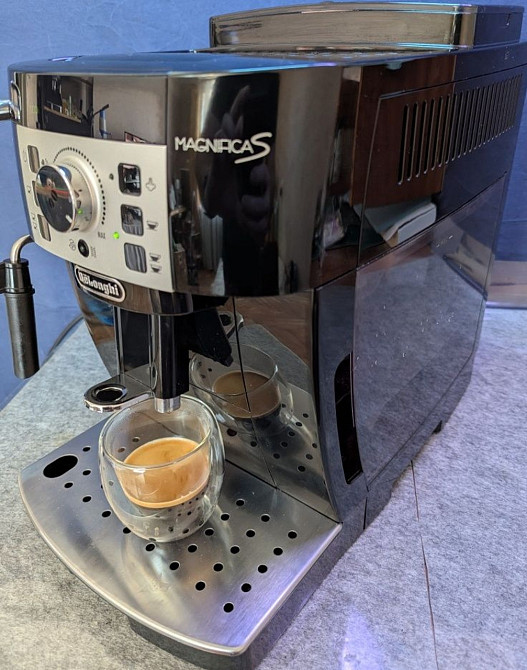 Кавомашина Delonghi Magnifica S (2017) Київ - фото 5