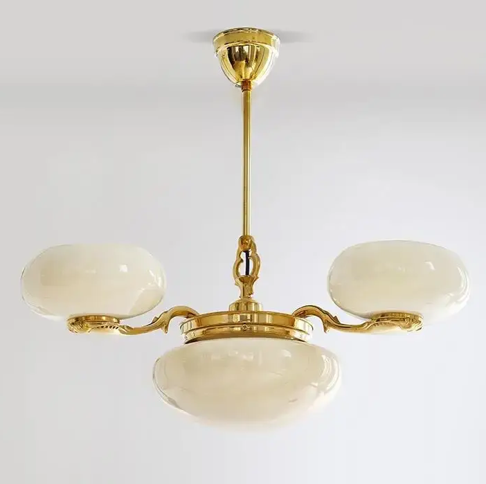 Светодиодная люстра Пион 5020 (Золотая) на 3+1 плафон Киев - изображение 1