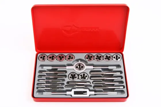 Набір пальників і мітчиків Intertool (24 ед.) М5-М12 метал. кейс Вінниця