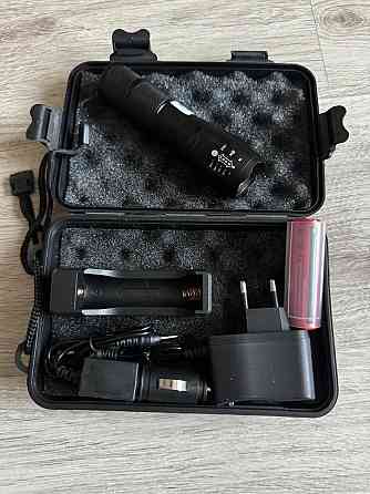 Перезаряжаемый светодиодный фонарь-прожектор с зумом Киев