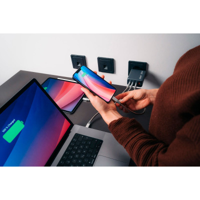 Зарядное устройство Verbatim GaN 200 W 4 ports (2xUSB-C-100 W,USB-C-65 W /USB-A -3.0) (32204) Винница - изображение 9