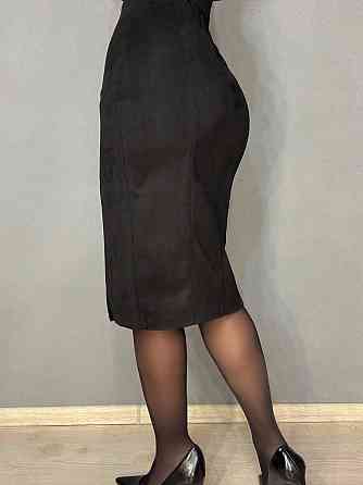 Спідниця жіноча Gritana 125 з розрізом міді пряма під замшу чорна, чорний, L Київ