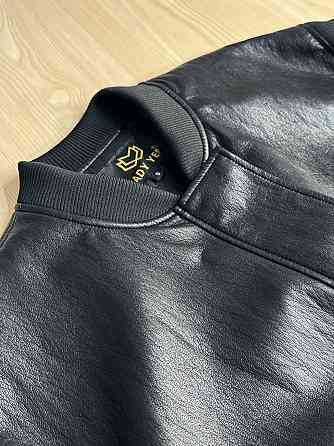 Куртка женская Lady Yep 10048 бомбер из экокожи оверсайз черная, черный, S Киев