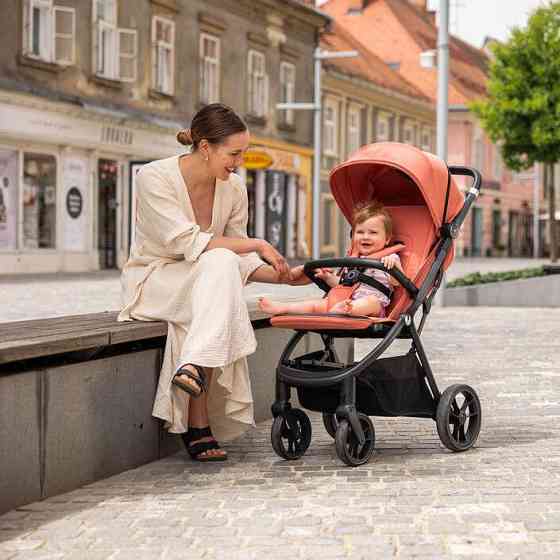 Коляска для дитини прогулянкова FreeON Dynamic, pink Київ