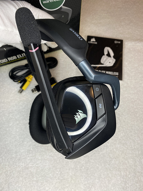 Беспроводная игровая гарнитура CORSAIR VOID RGB ELITE с объемным звучанием 7.1, микрофоном CA-9011201-EU Киев - изображение 4