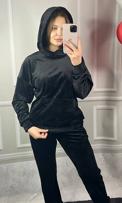 Женский велюровий костюм с капюшоном Черный XS Харьков - изображение 1