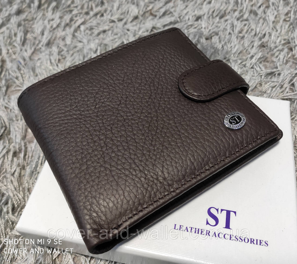Коричневий шкіряний чоловічий гаманець на кнопці ST Leather Київ - фото 2