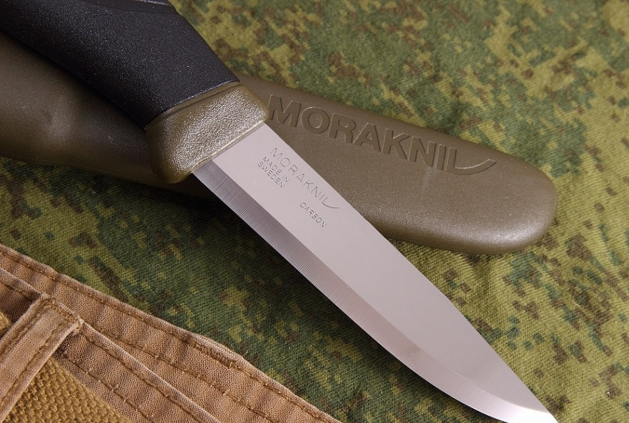 Туристичний Ніж з чохлом Morakniv "Companion" Olive (11863) Вуглецева сталь Нововолинськ - фото 4
