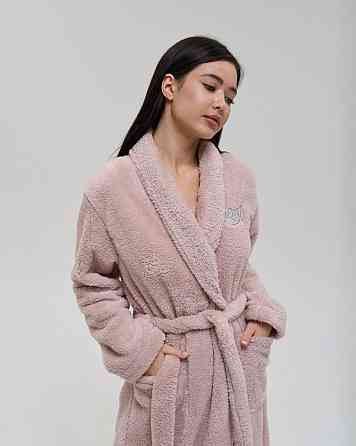 Теплий однотонний жіночий халат Nicoletta Queen — Велюрсофт 94118 Київ