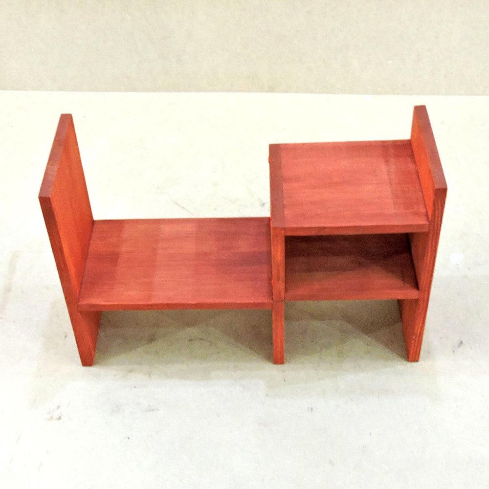 Настольная книжная полка 