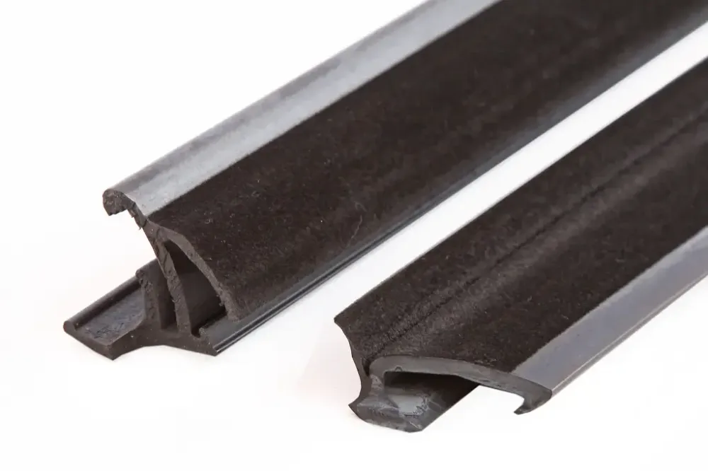 Уплотнитель опускного стекла 2110 нижний БРТ (8 шт.) Винница - изображение 2