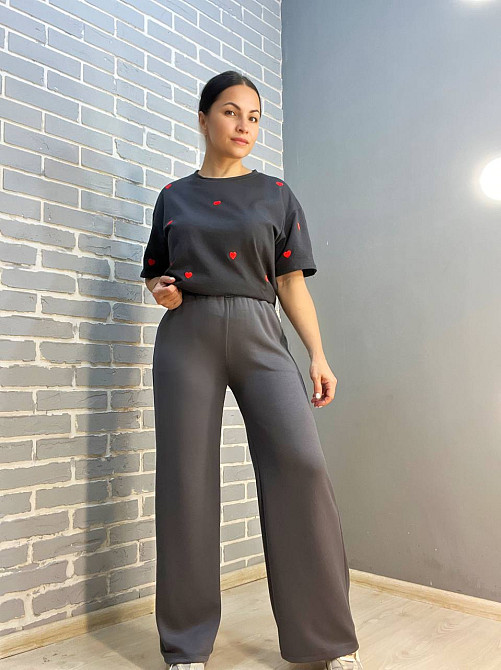 Футболка жіноча A-N 2632 вишивка серця оверсайз подовжена one size, графіт, one size Київ - фото 13