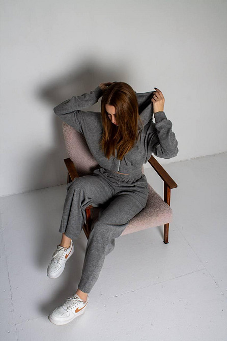 Жіночий стильний повсякденний костюм-двійка рубчик Сірий Одеса - фото 6