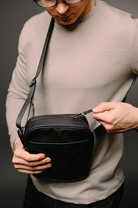 Сумка-мессенджер із натуральної шкіри, сумка через плече чоловіча SKILL Light (Чорна) Суми - фото 7