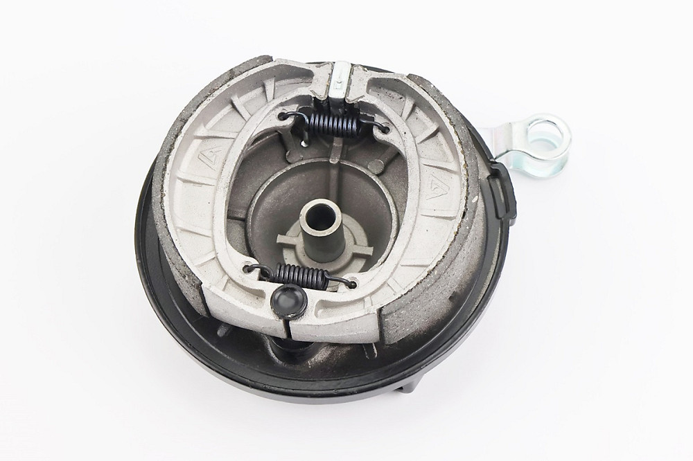 Кришка барабана гальмівного (перед) + колодки CR-1/CR-2 Киев - изображение 2