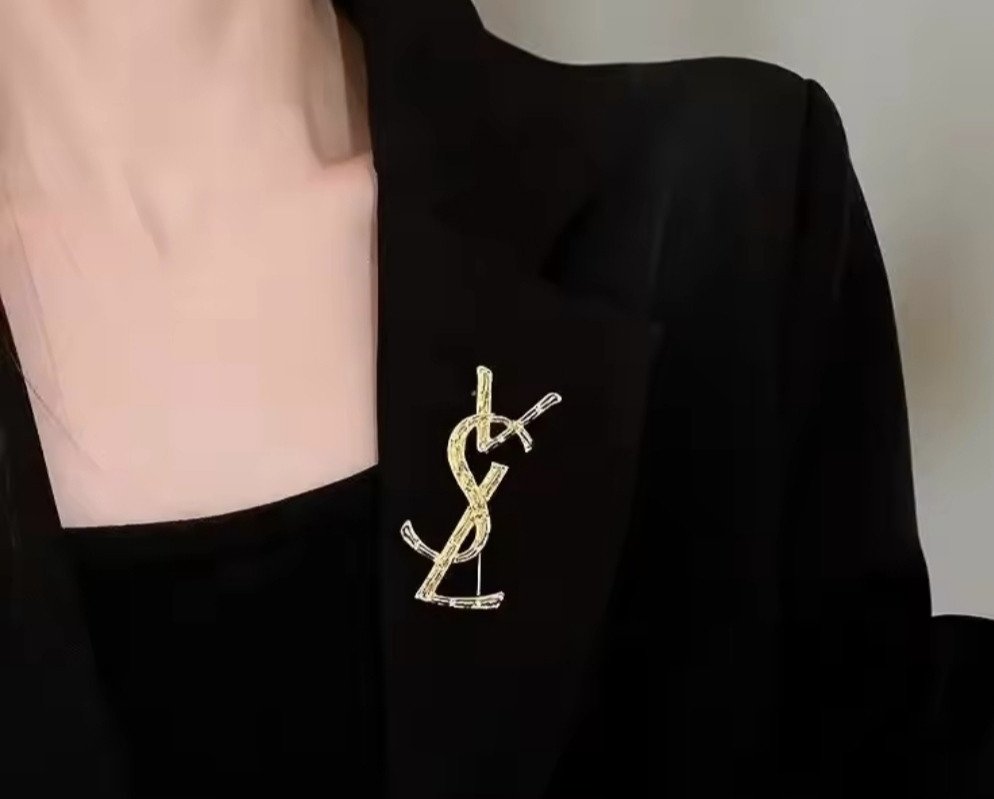 Брошка "Ів Сен Лоран" Золотистий (0601) Сміла - фото 2