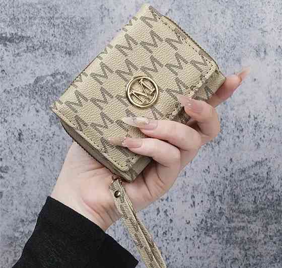 Гаманець жіночий маленький Бежевий Сміла