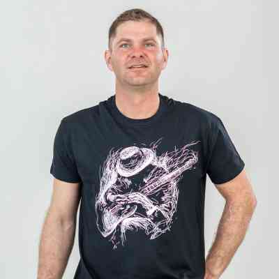 Футболка Sol's Regent 150 Guitar player насичений чорний L (11380309/56L) Винница