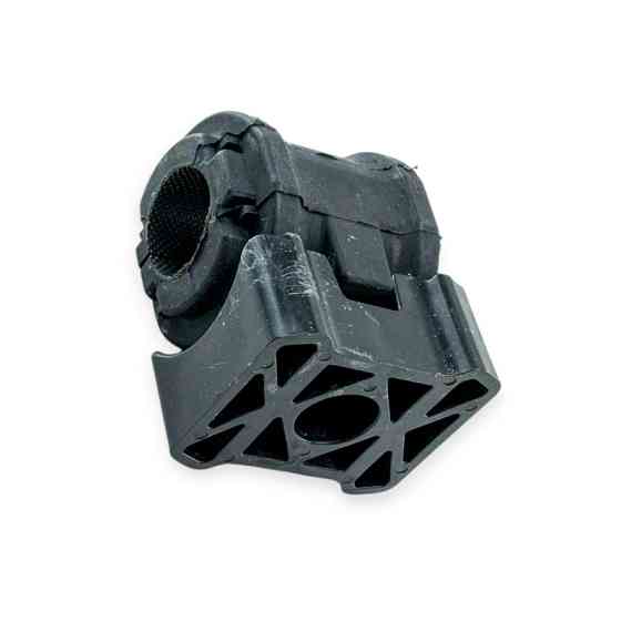 Втулка передня Тойота Rav4 18- стабілізатора Мукачево