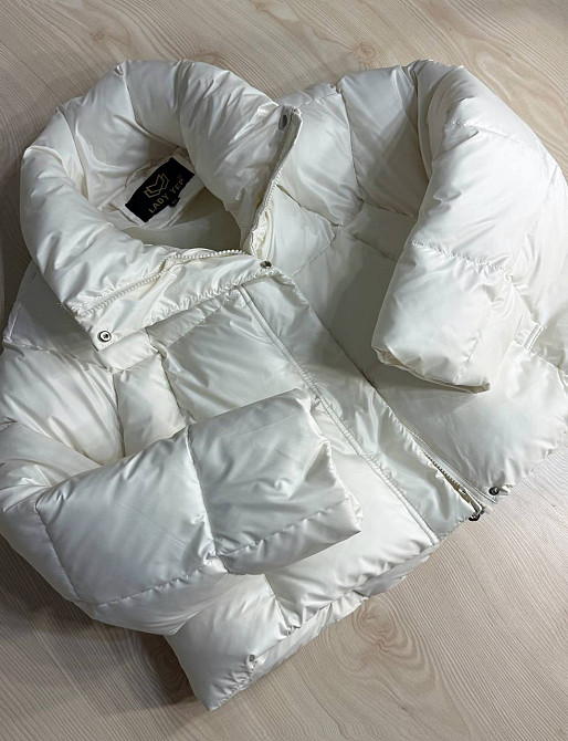 Куртка женская Lady Yep 30083 пуффер короткая глянцевая молочная, молочний, L Киев - изображение 11