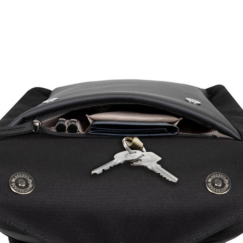 Рюкзак Rivacase 8521 Black 13.3