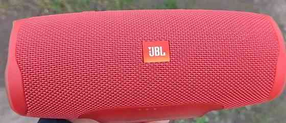 Оригинальная портативная акустика JBL charge 4 как новая!х Киев
