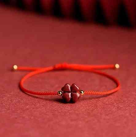 Красный браслет-оберег с киноварным четырехлистником – символ удачи и защиты Киев