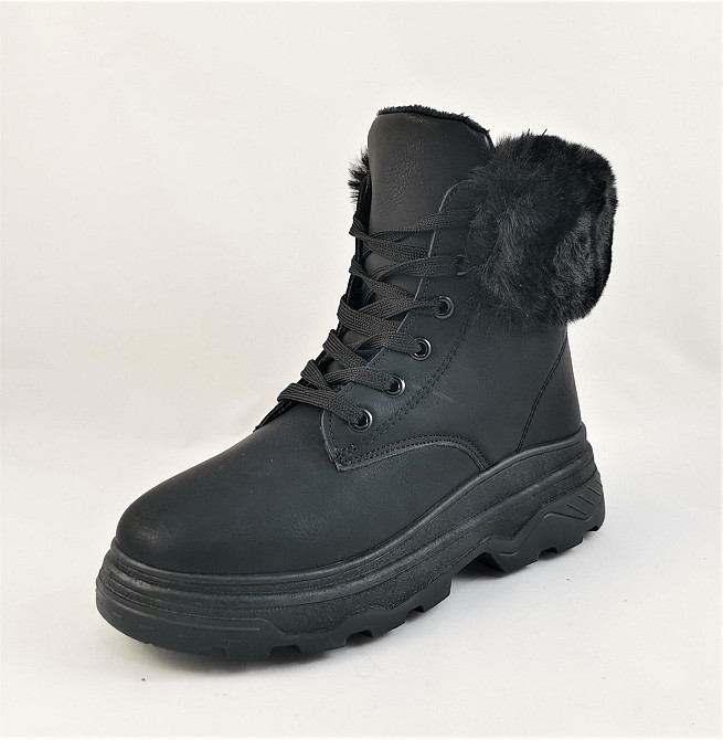 Жіночі Зимові Кросівки Черні на Хутрі Напівчоботи (розміри: 38) ВідеоОбзор — 1-1 Дніпро - фото 6